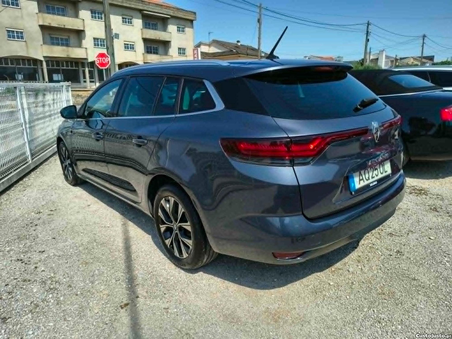 Renault Mégane 1.5 DCI LIMITED SW — fotografia 8