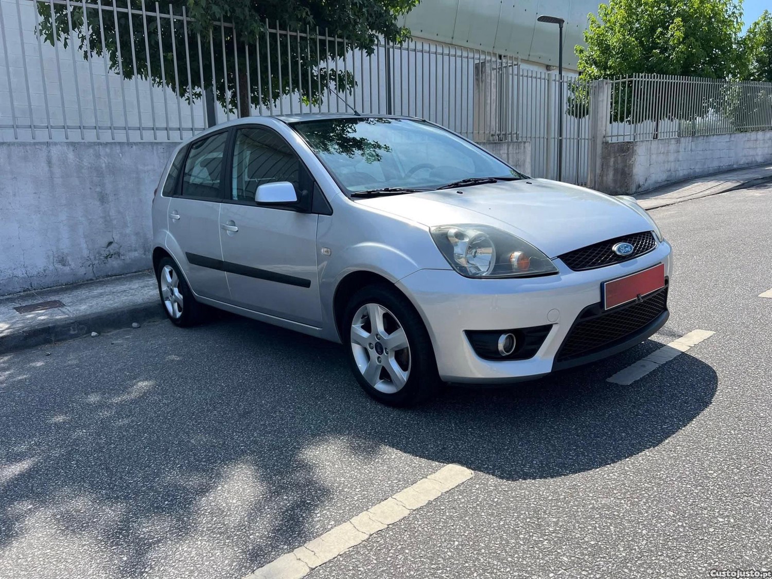 Ford Fiesta 1.4 tdci — fotografia 9