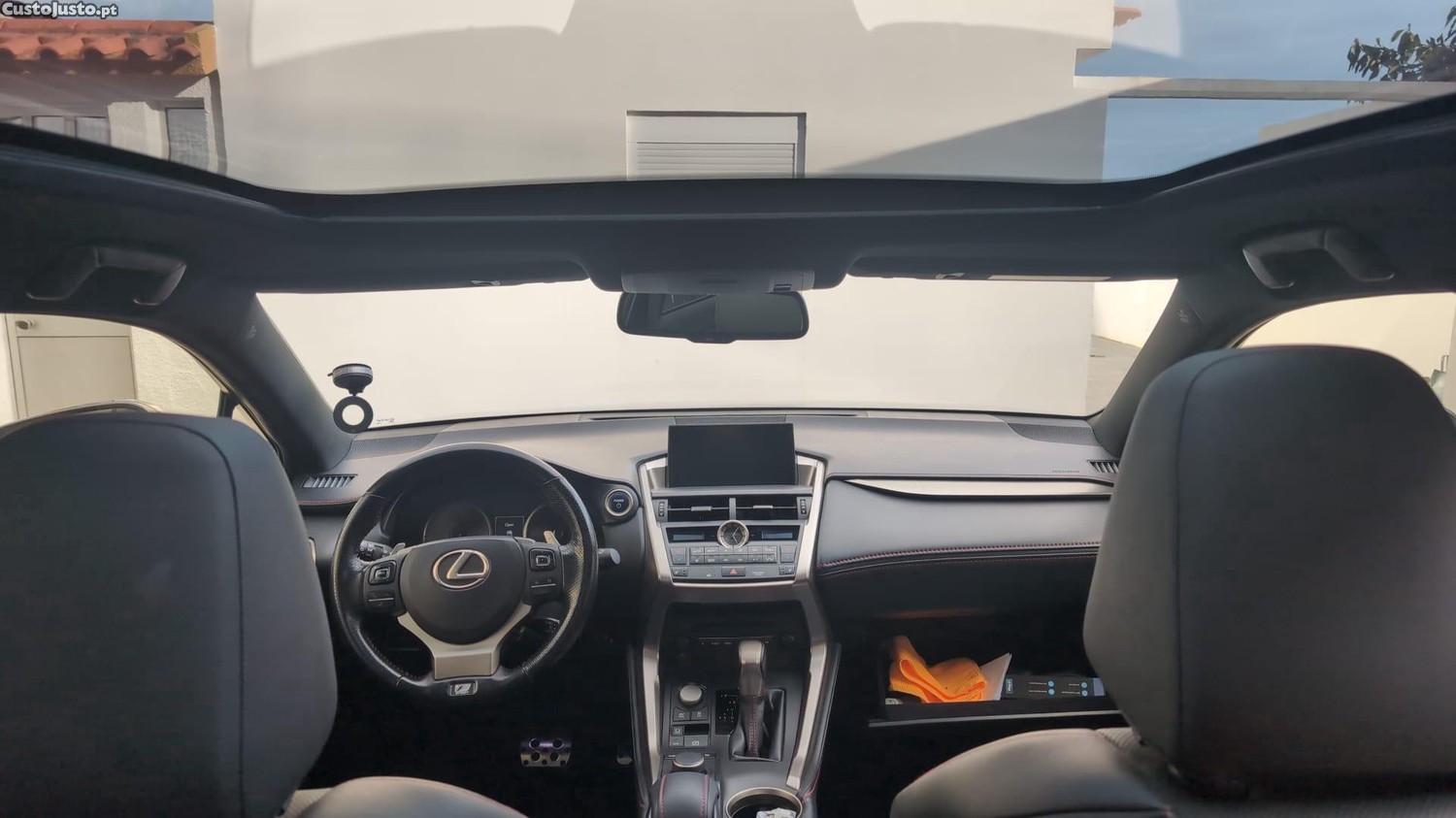 Lexus NX 300 h — fotografia 5