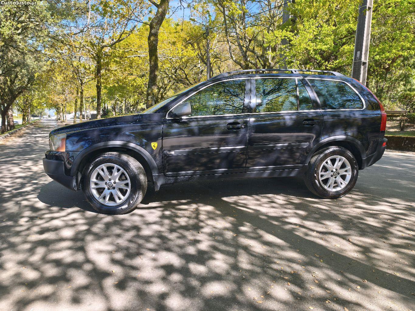 Volvo XC90 Volvo XC90 D5 AWD — photo 4
