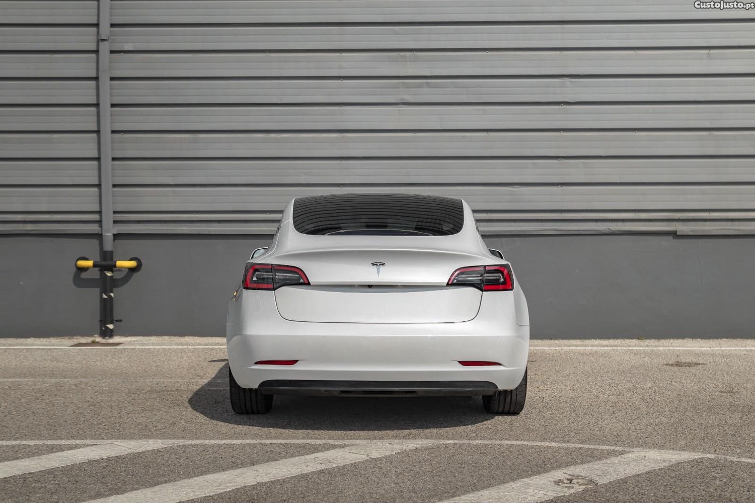 Tesla Model 3 Standard Range Plus RWD - 20 — photo 3