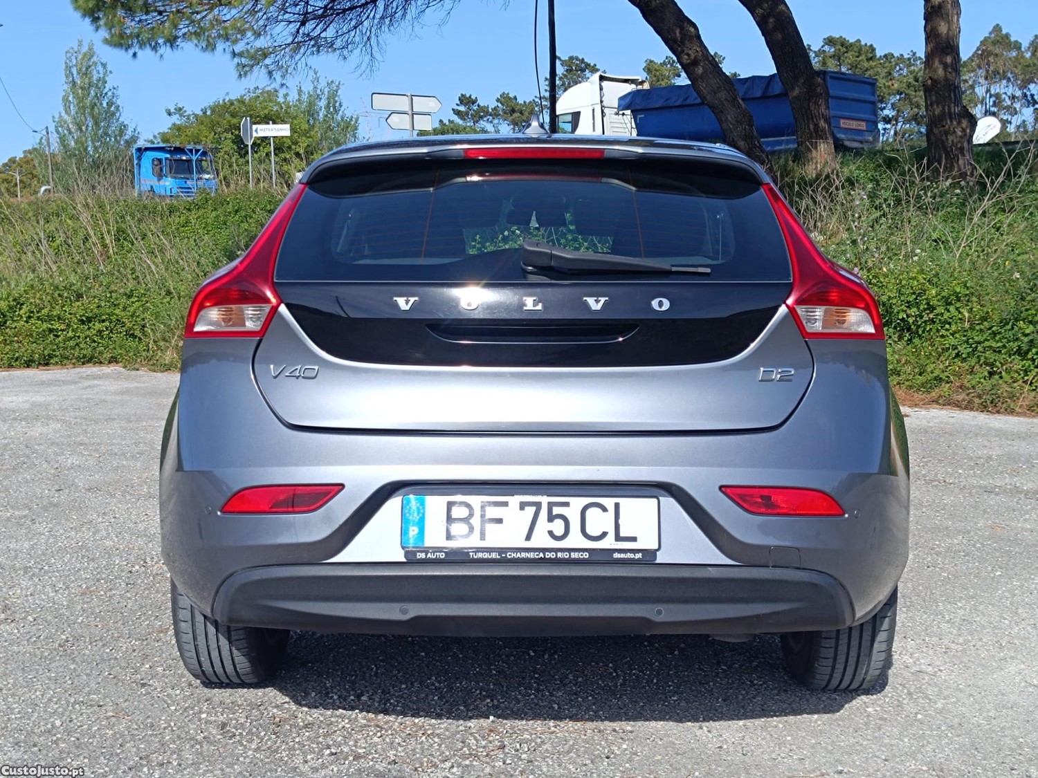 Volvo V40 D2 — fotografia 9