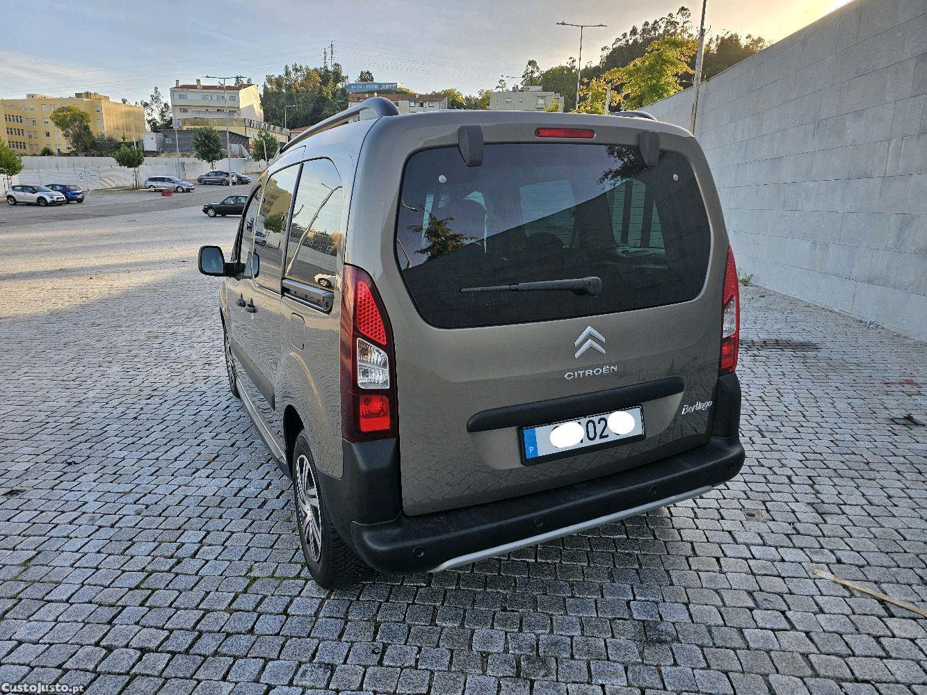 Citroën Berlingo 1.6HDI 120CV 5LUG. - 17 — photo 4