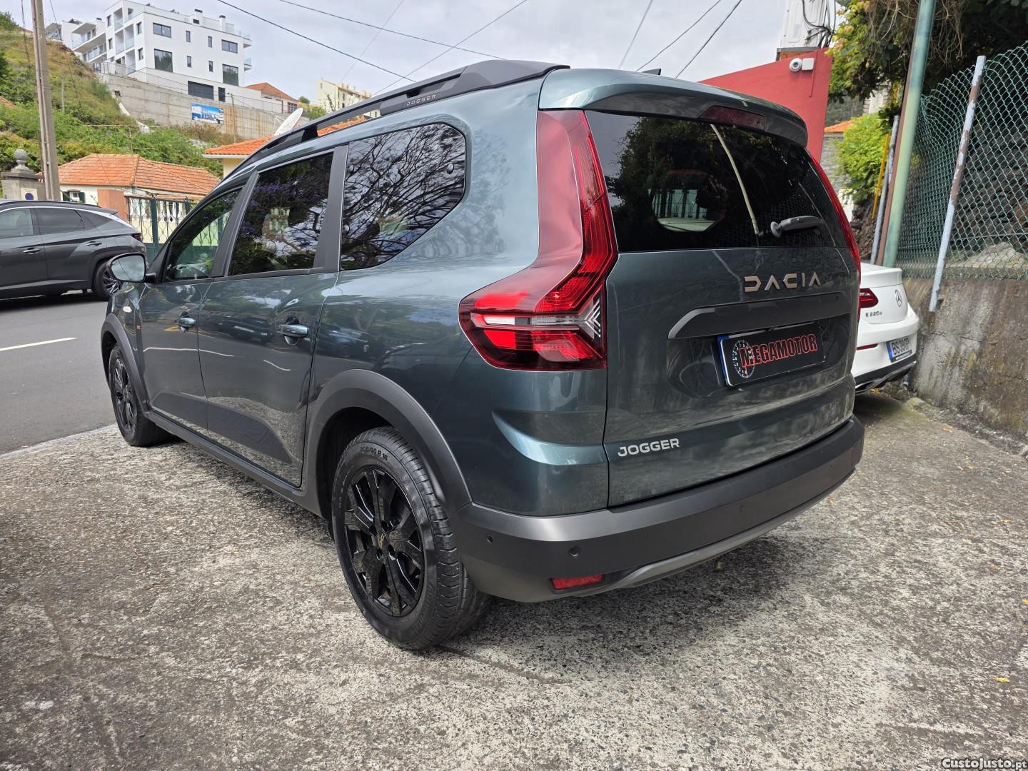 Dacia Jogger 1.0 TCe Extreme 7L - 24 — photo 4