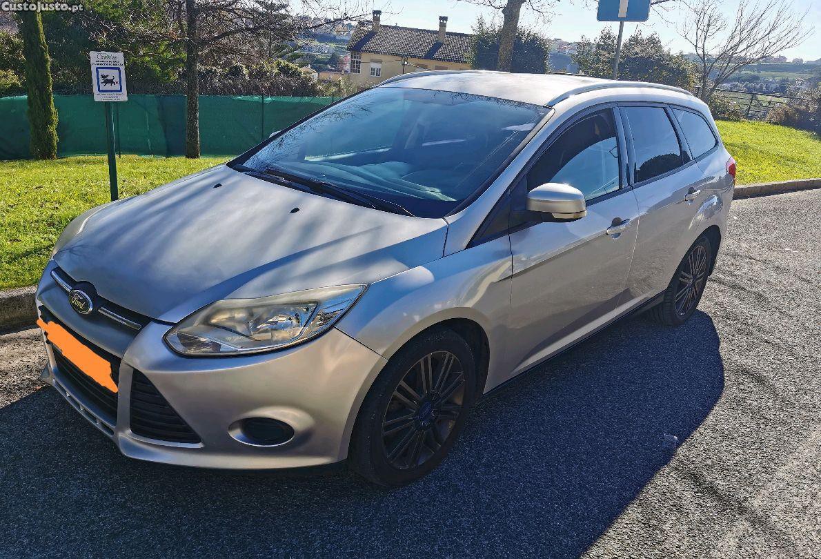 Ford Focus sw tdci — fotografia 2