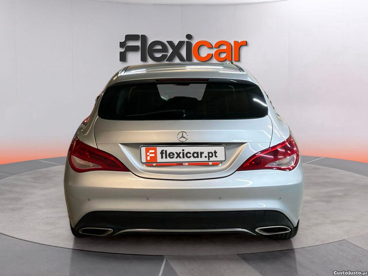 Mercedes-Benz CLA 180 d Shooting Brake Urban — fotografia 15