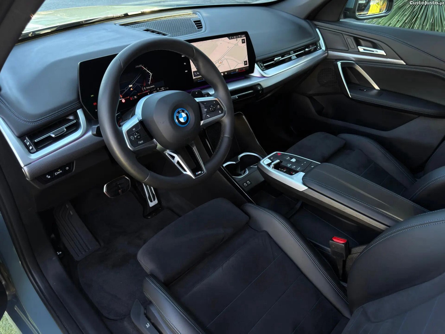 BMW X1 xDrive25e Pack Desportivo M - 25 — photo 2