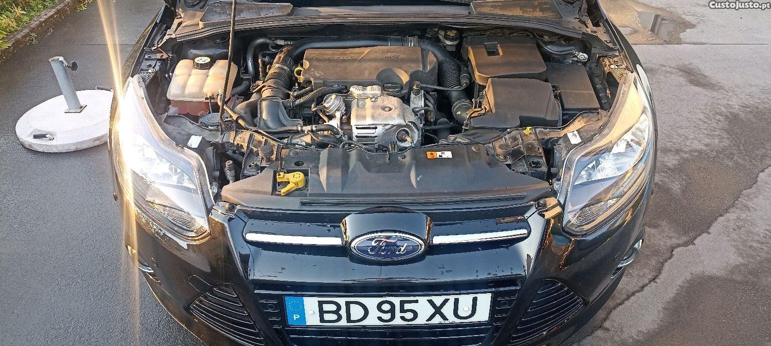 Ford Focus Titanium 1.0 — fotografia 2