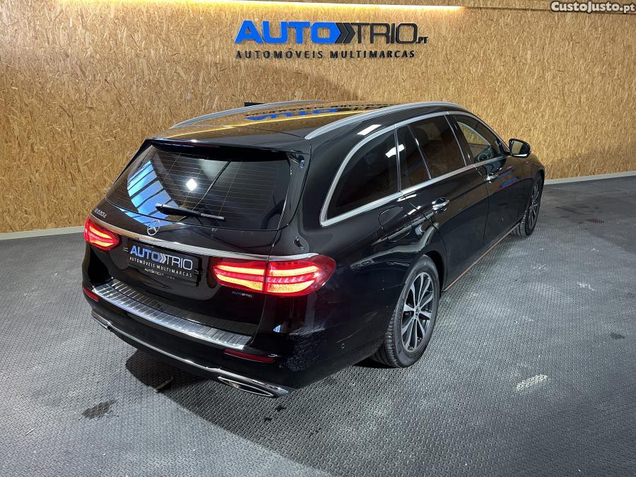 Mercedes-Benz E 220 d T 9G-TRONIC Avantg — fotografia 22