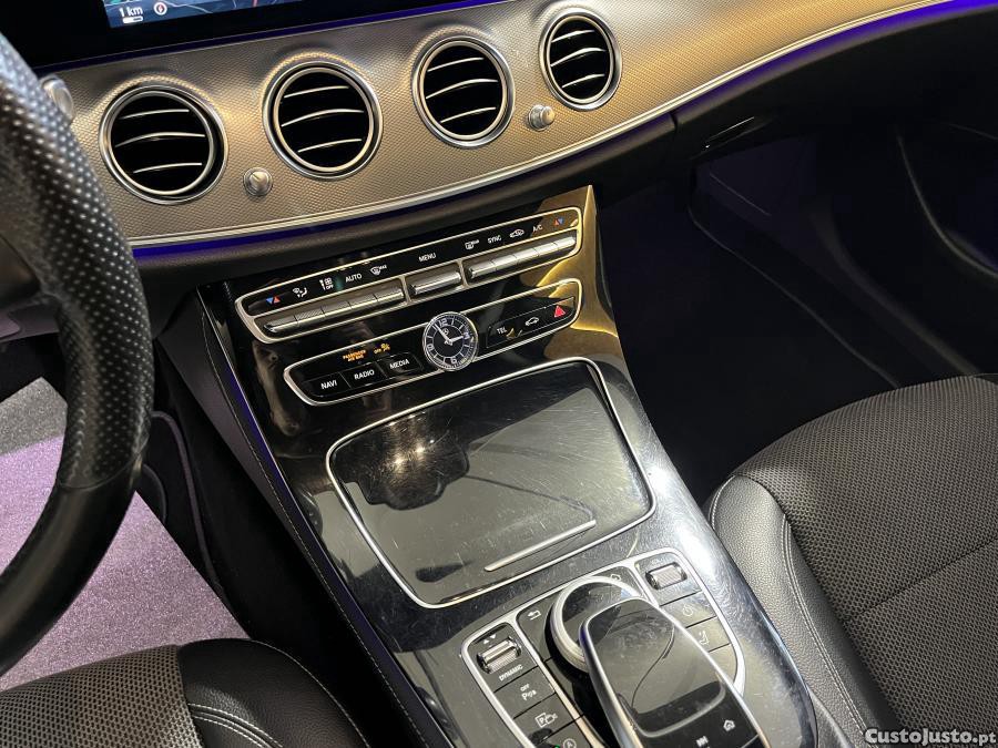 Mercedes-Benz E 220 d T 9G-TRONIC Avantg — fotografia 9