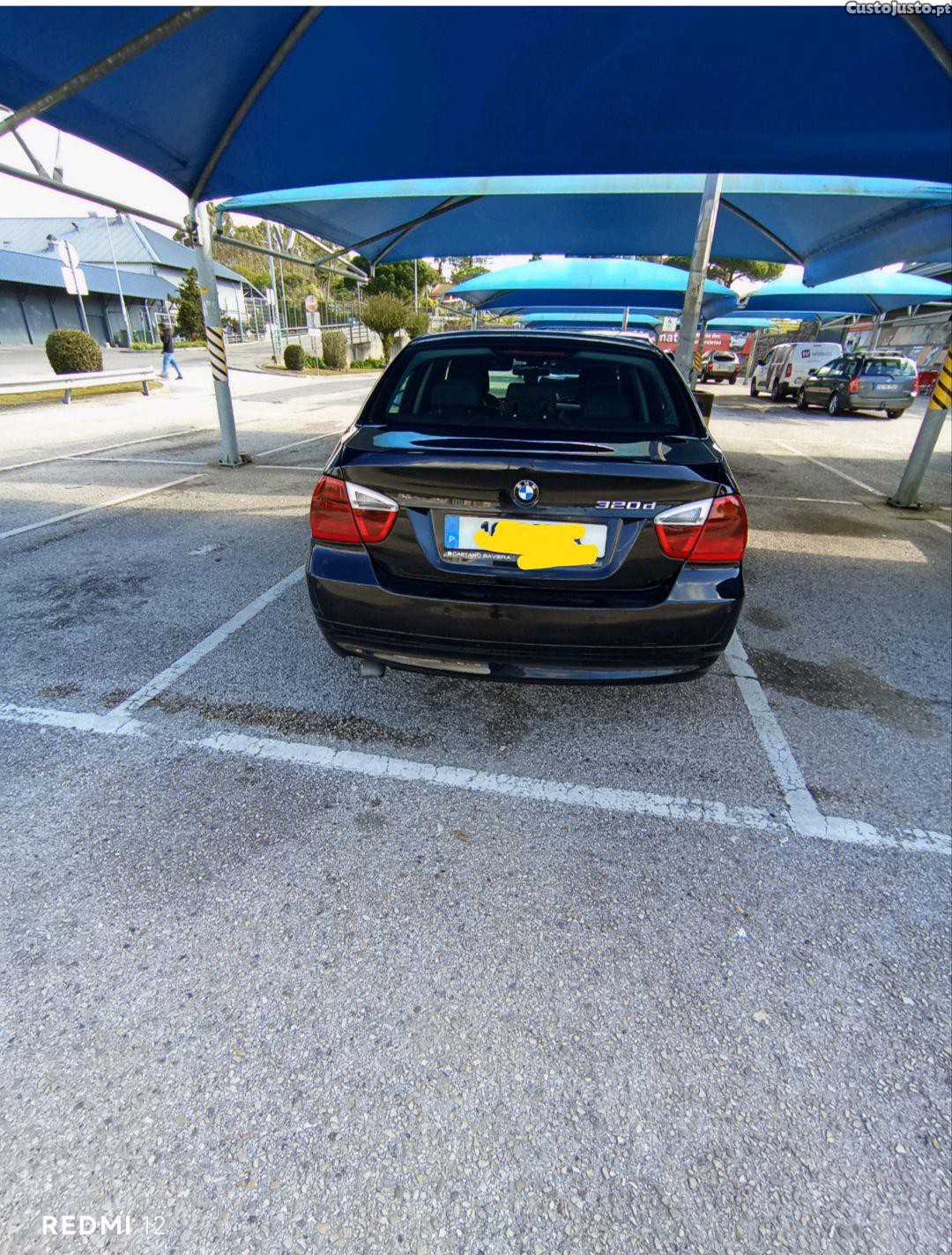 BMW 320 320 d - 06 — photo 2