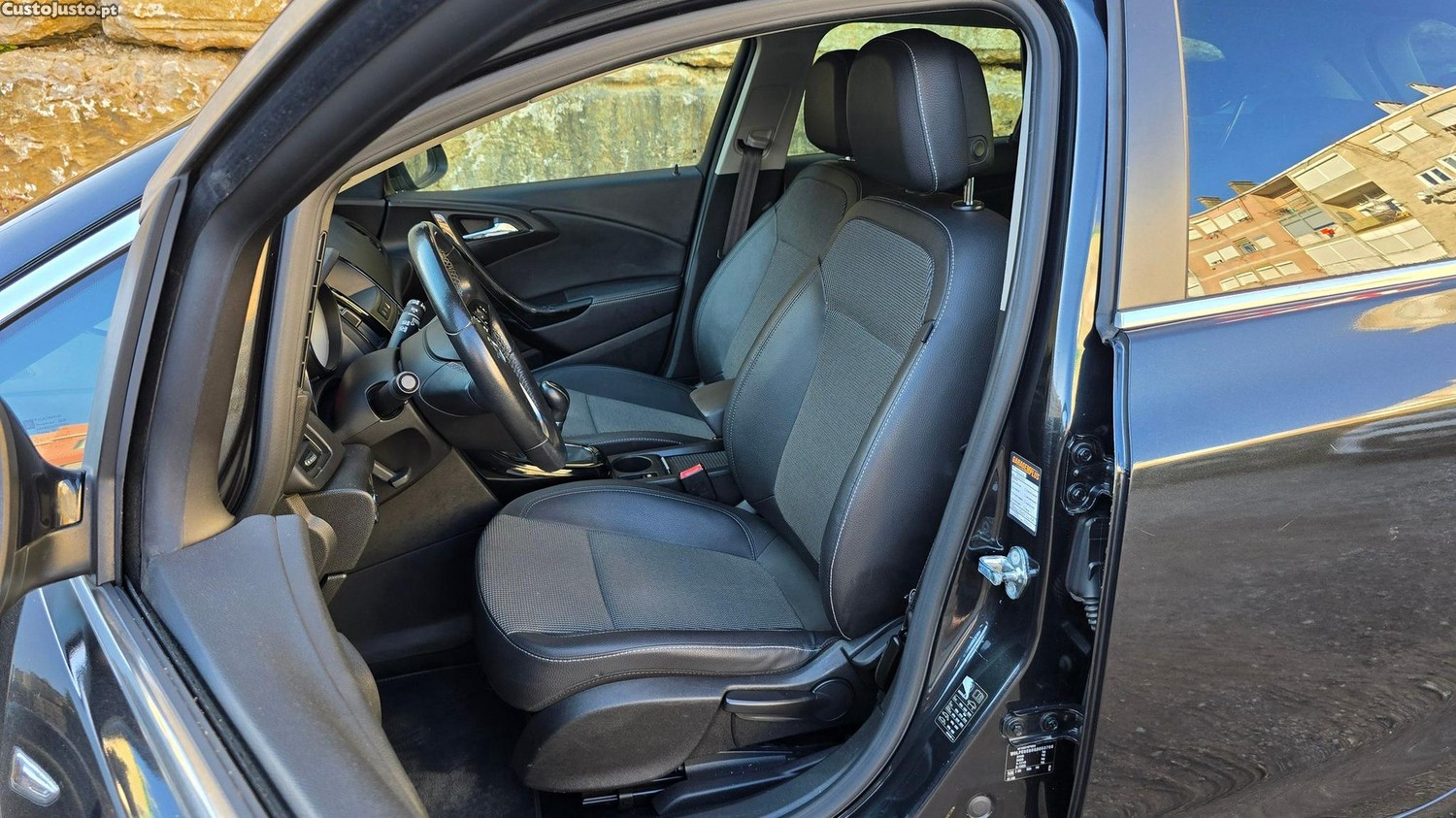 Opel Astra Sports Tourer 1.6 CDTI Ecotec Edition S/S — fotografia 5