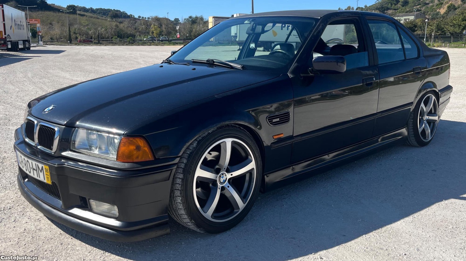 BMW 318 TDS - 96 — photo 4