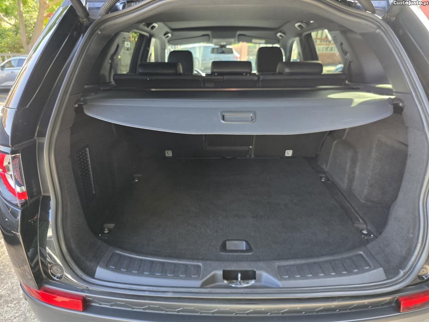 Land Rover Discovery 2.0 TD4 HSE Luxury - 17 — photo 5