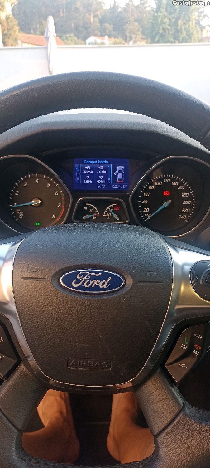 Ford Focus Titanium 1.0 — fotografia 6
