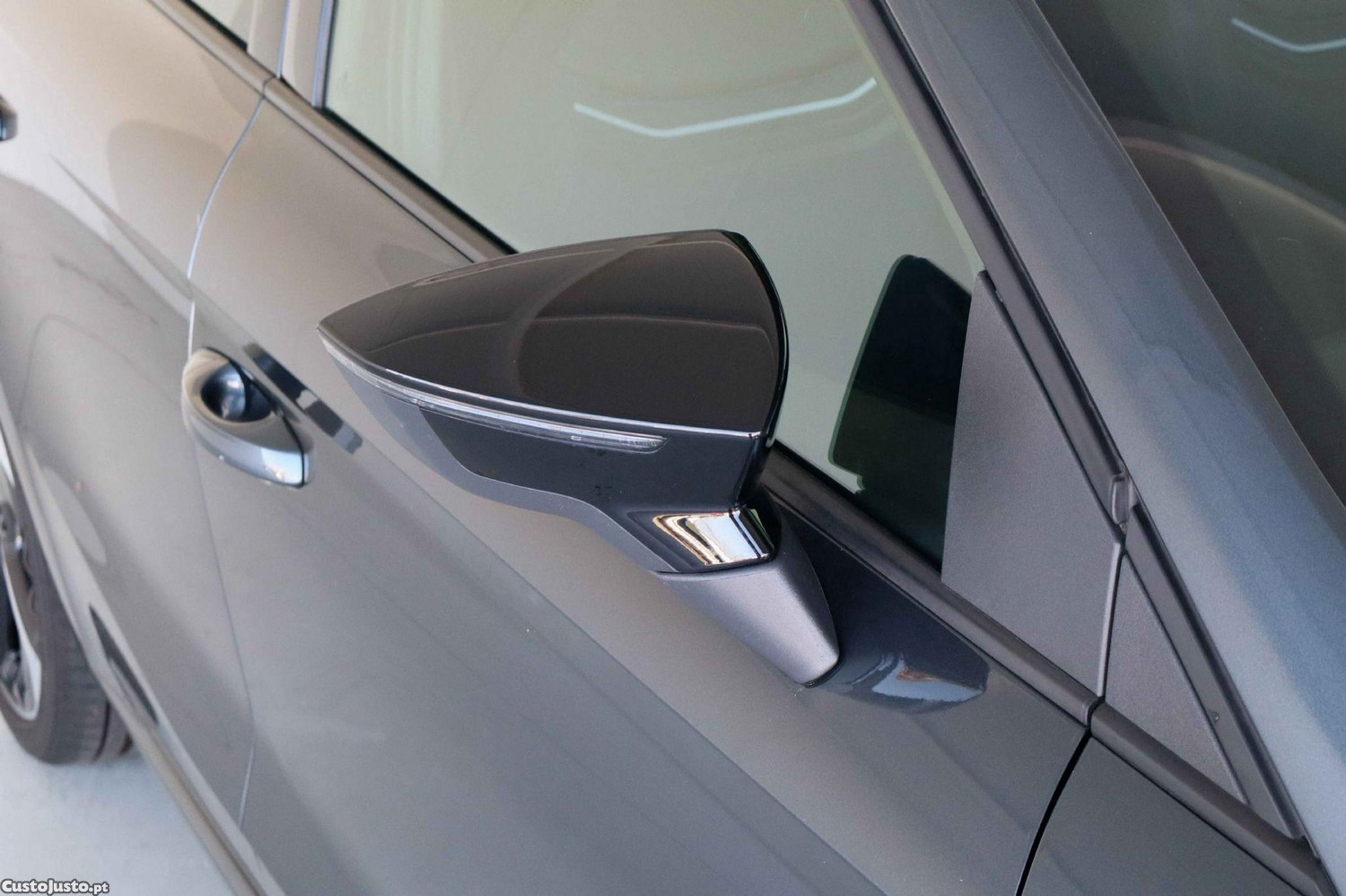Seat Ibiza 1.0 TSI FR - 23 — photo 4