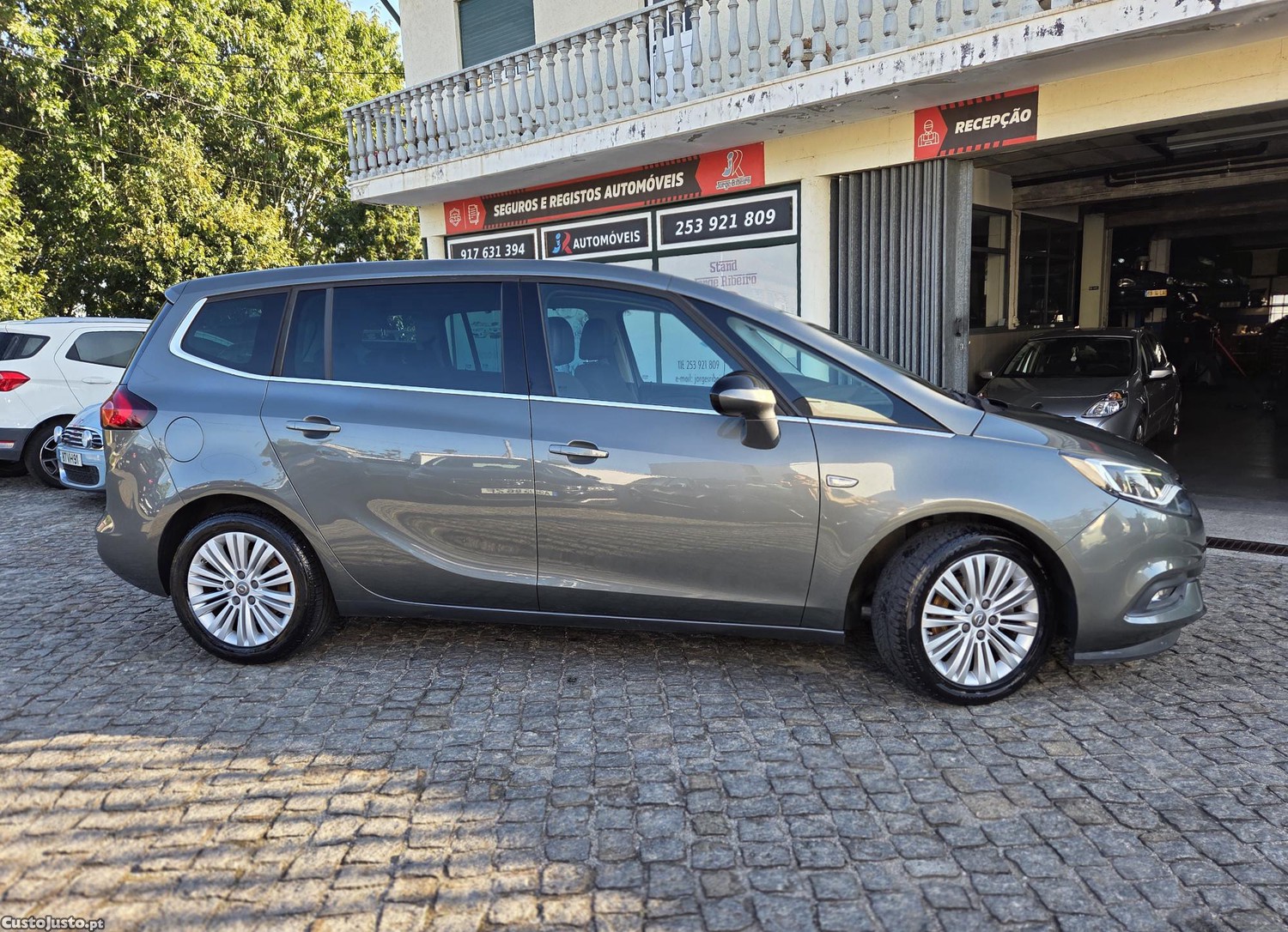 Opel Zafira 1.6 CDTi Innovation S/S - 7 LUGARES - 17 — photo 3