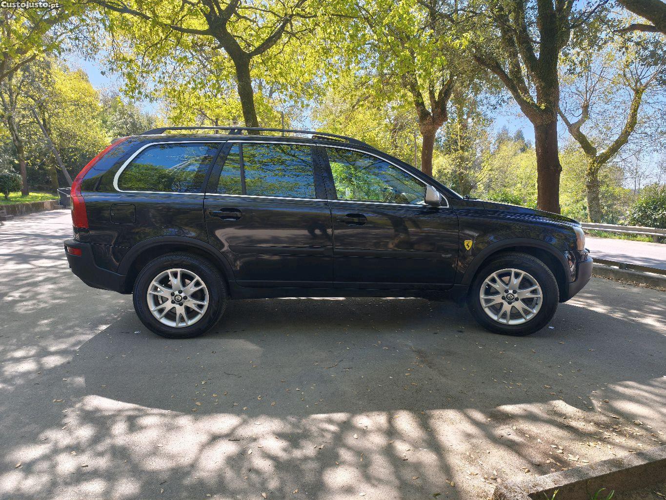 Volvo XC90 Volvo XC90 D5 AWD — photo 5