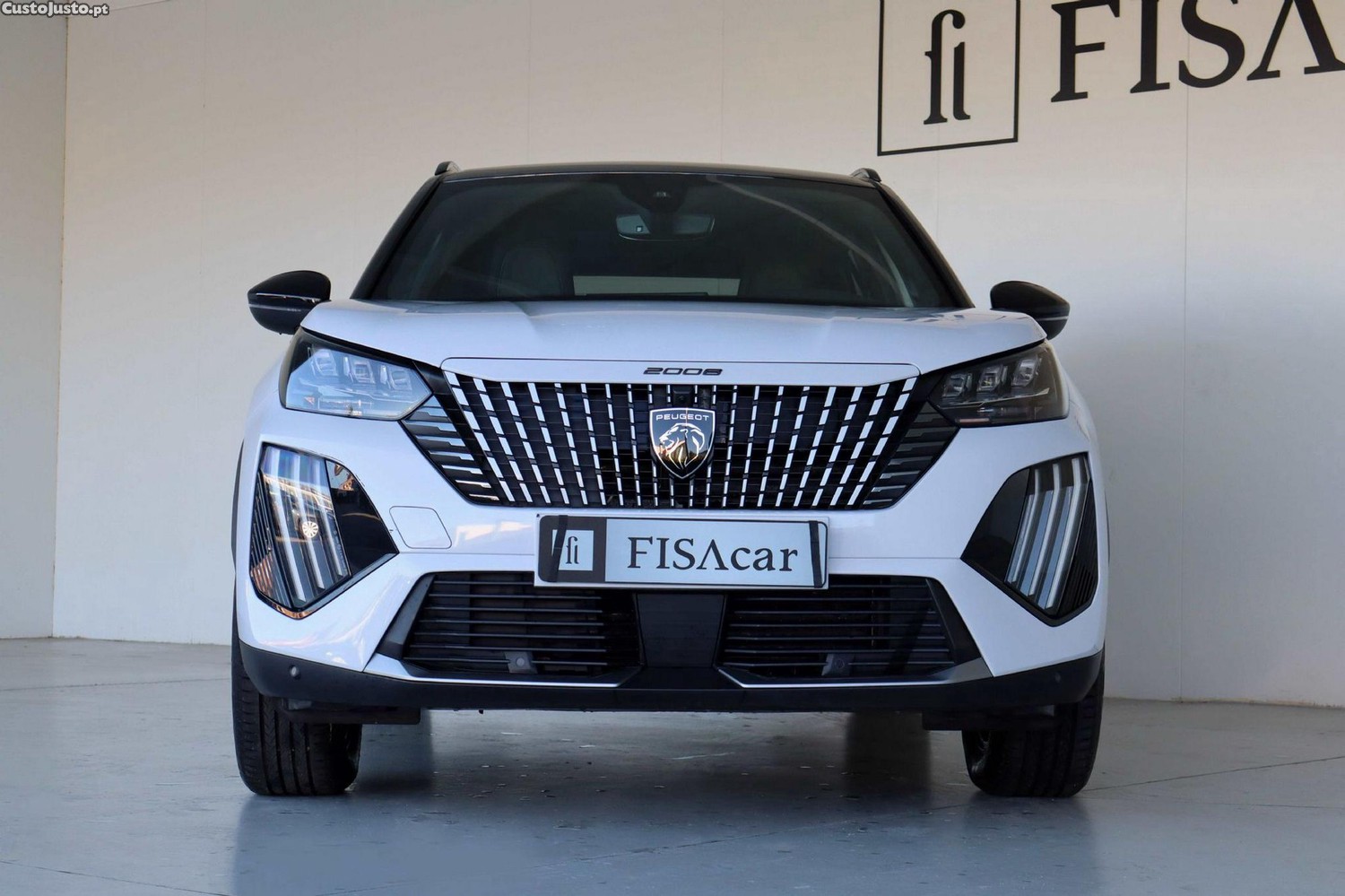 Peugeot 2008 54 kWh GT - 24 — photo 2