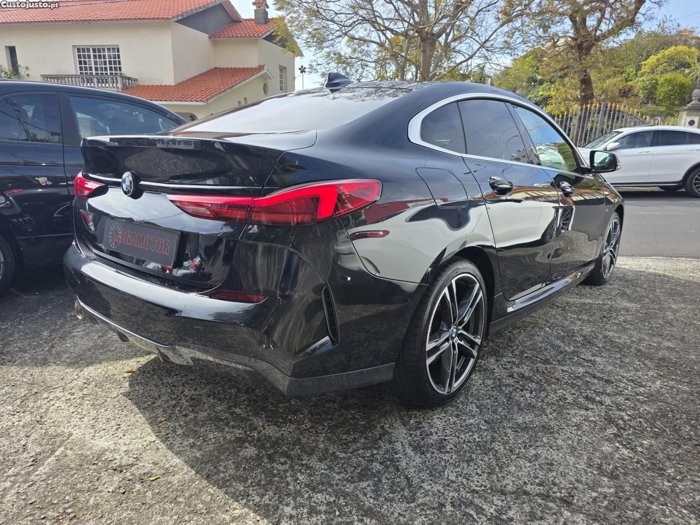 BMW 216 Gran Coupé d Pack Desportivo M - 21 — photo 3