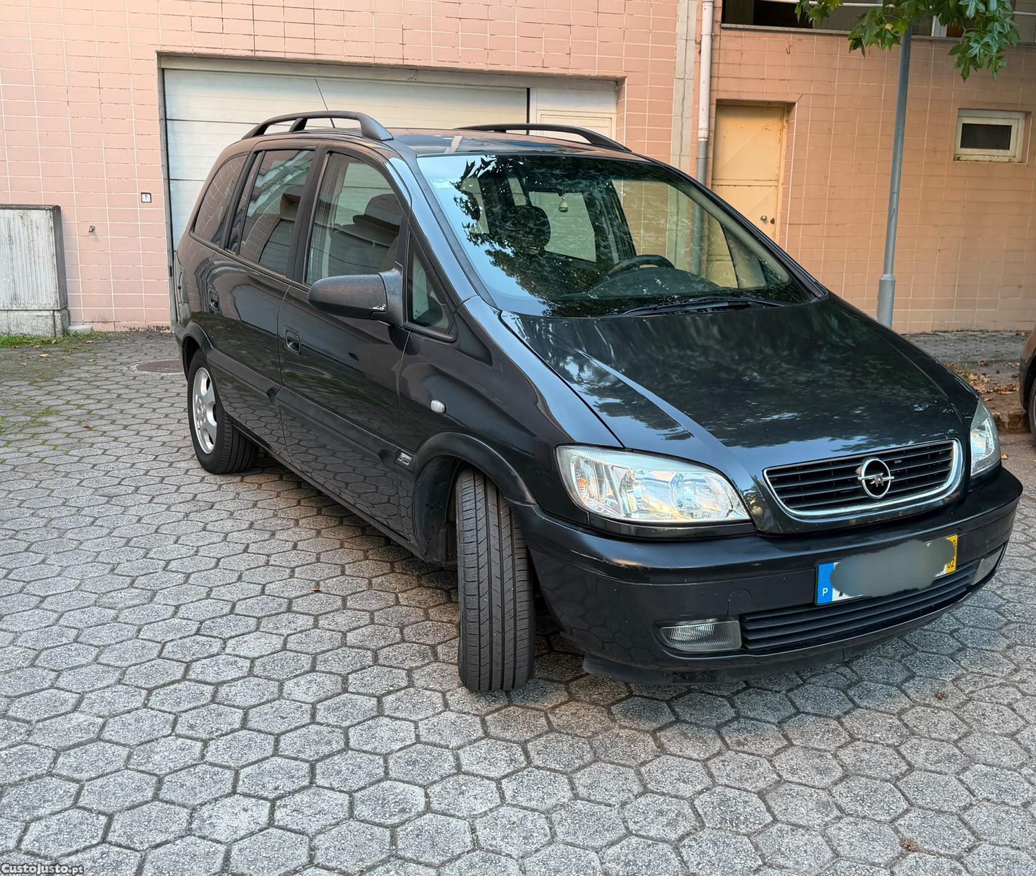 Opel Zafira 2.0 DTI 7 LUGARES - 00 — photo 4