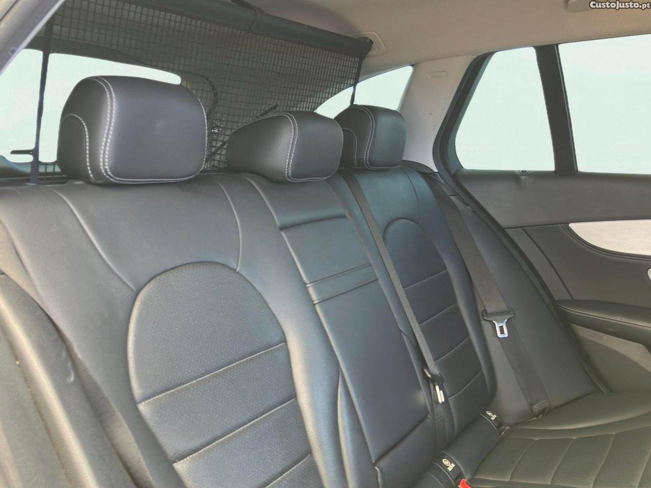 Mercedes-Benz C 200 d BlueTEC Avantgarde — fotografia 4