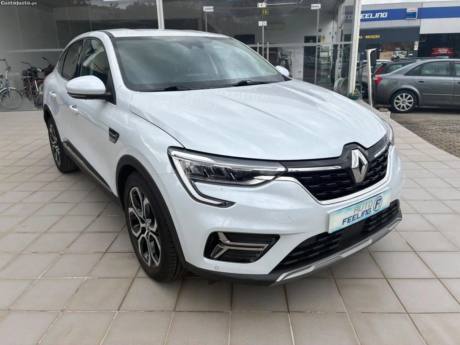 Renault Arkana 1.6 E-Tech Intens - 22 — photo 4