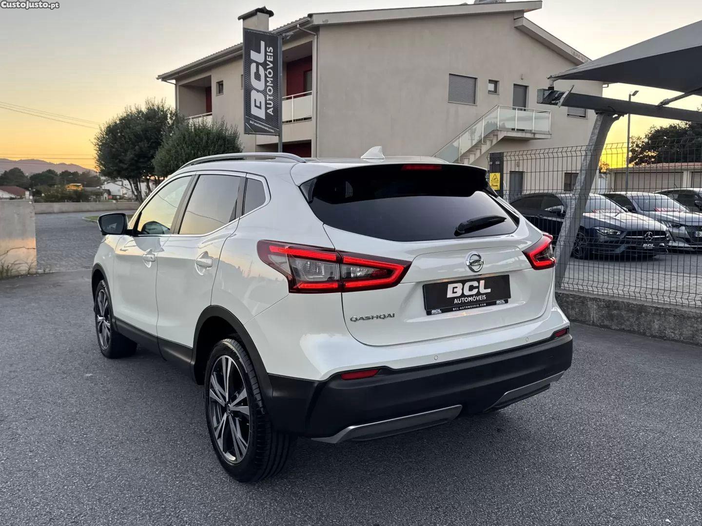 Nissan Qashqai 1.5 dci tekna - 18 — photo 4