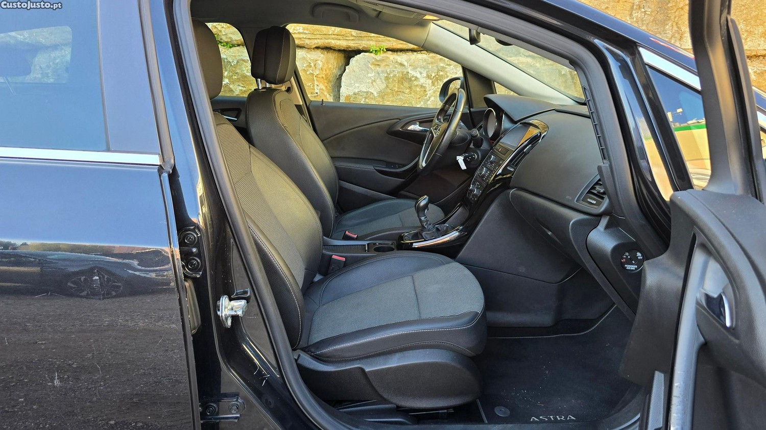 Opel Astra Sports Tourer 1.6 CDTI Ecotec Edition S/S — fotografia 3