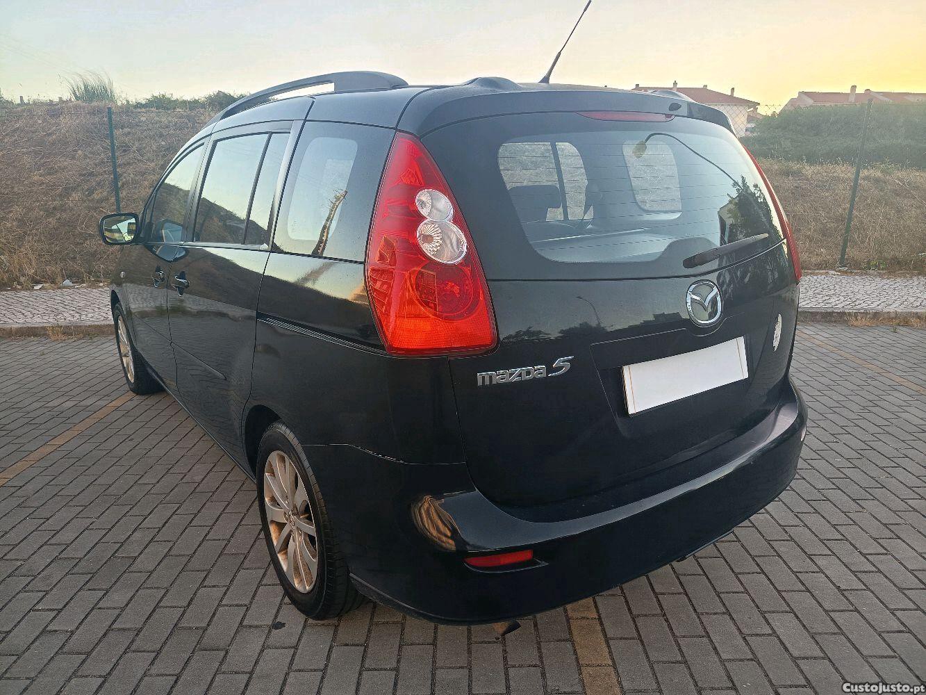 Mazda 5 Diesel - 7 lugares — fotografia 5