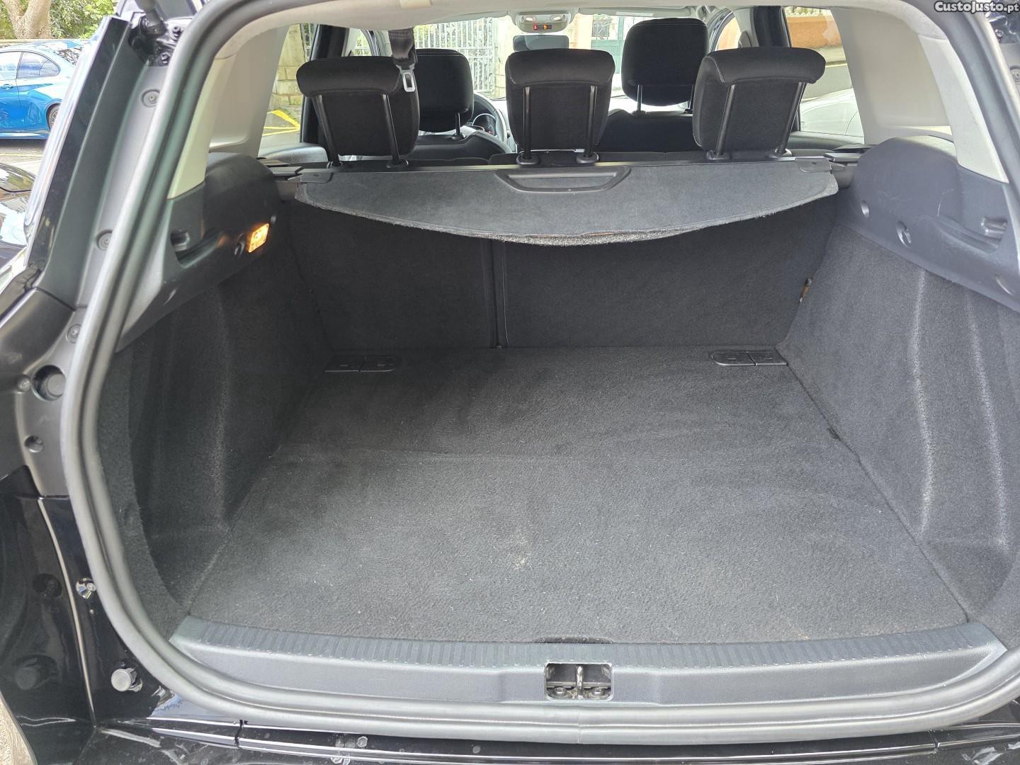 Renault Clio 0.9 TCe Limited - 19 — photo 5