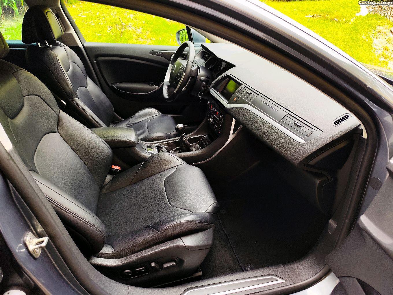 Citroën C5 tourer 2.0 Hdi exclusive - 13 — photo 3