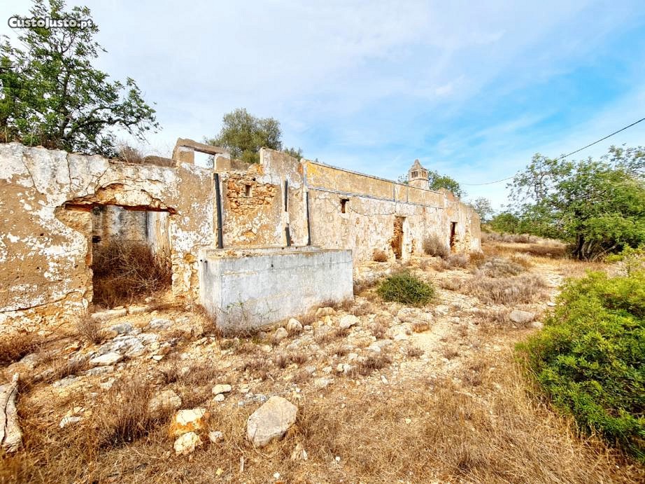 Land for sale in Olhão, Portugal — €240,000