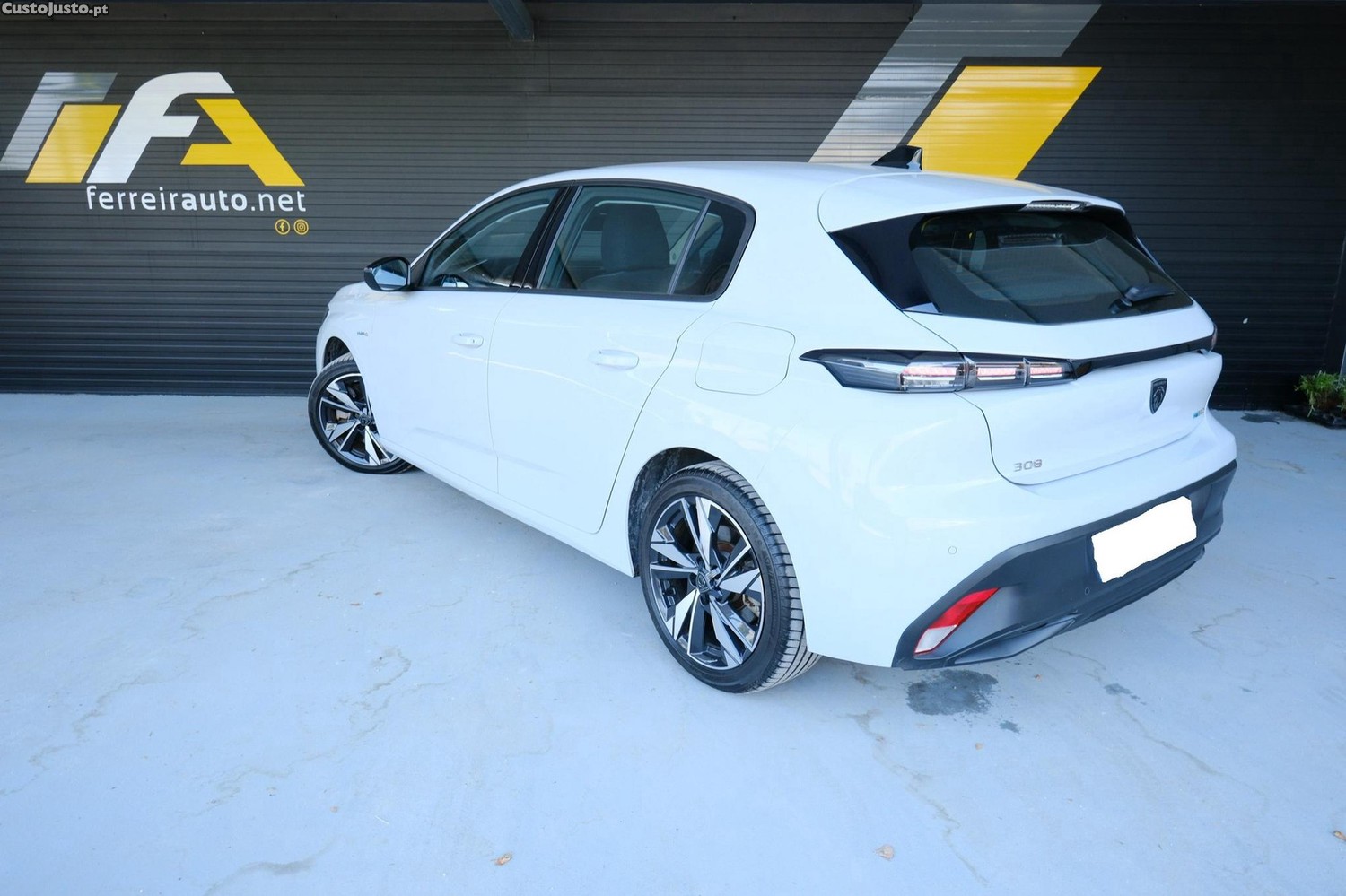Peugeot 308 1.6 Hybrid Active Pack e-EAT8 — fotografia 24