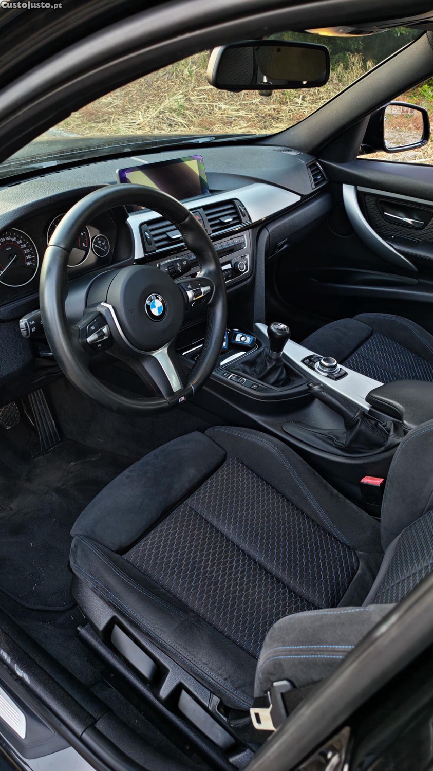 BMW 320 Pack M - 13 — photo 4