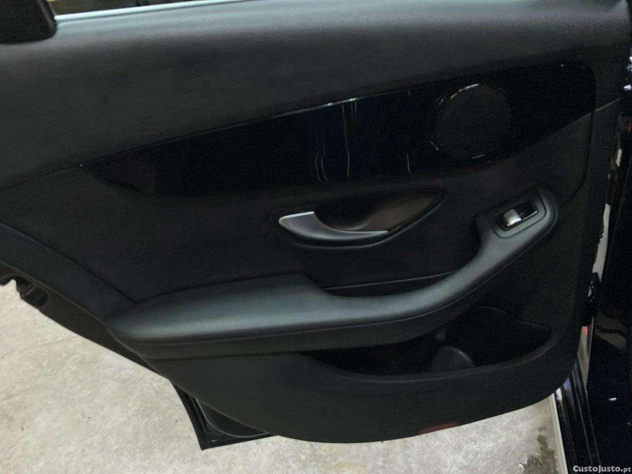 Mercedes-Benz C 200 d — fotografia 4