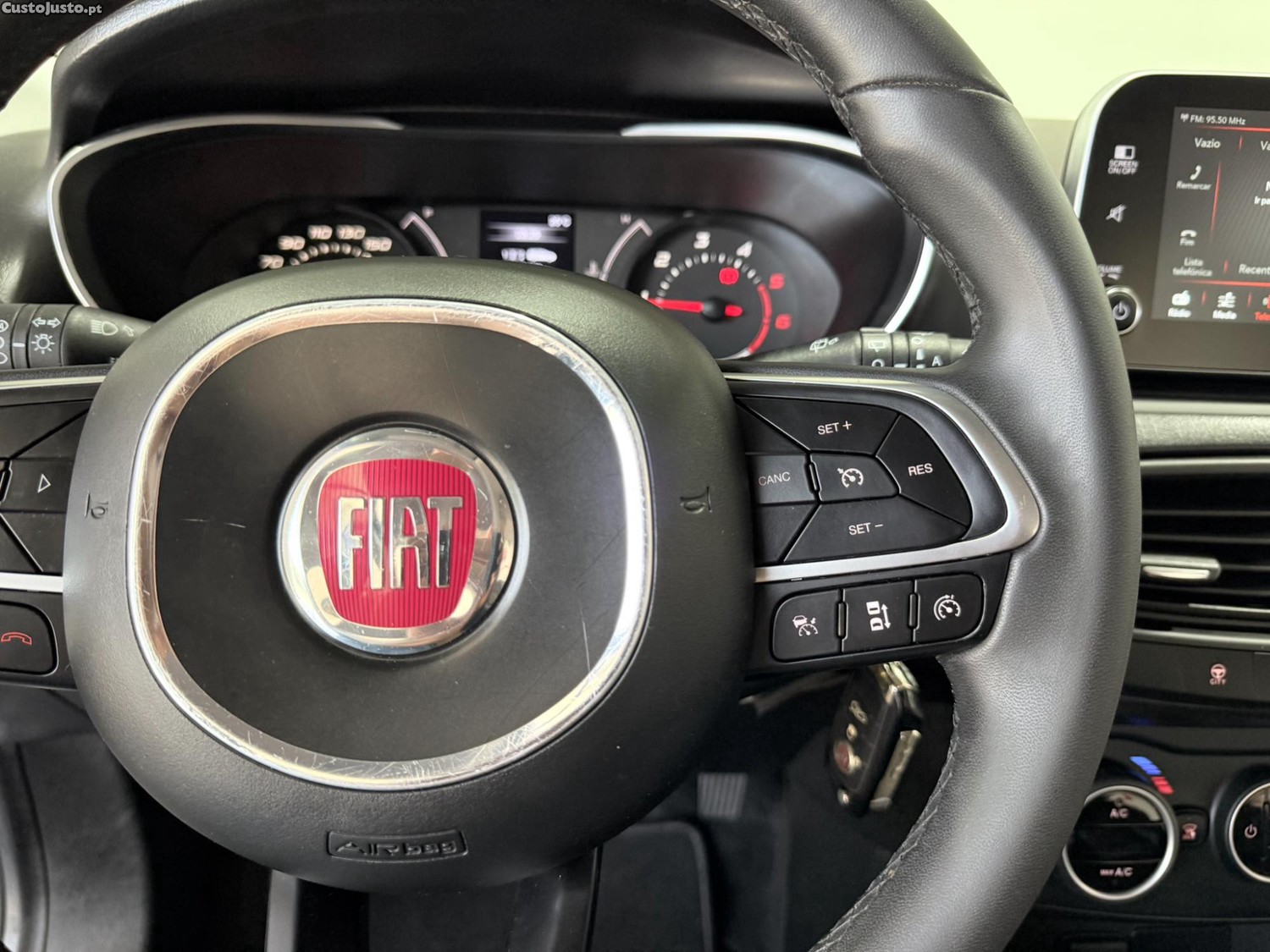 Fiat Tipo 1.3 M-JET LOUNGE 95 CV - NACIONAL - 41157 KM — fotografia 17