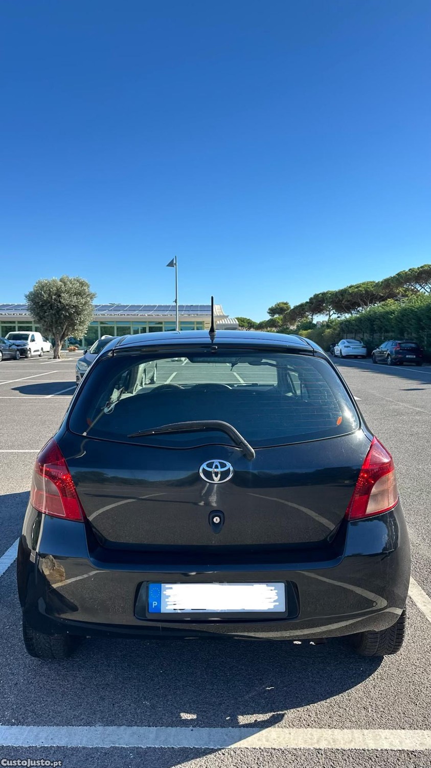 Toyota Yaris 1.4 d4d — photo 4
