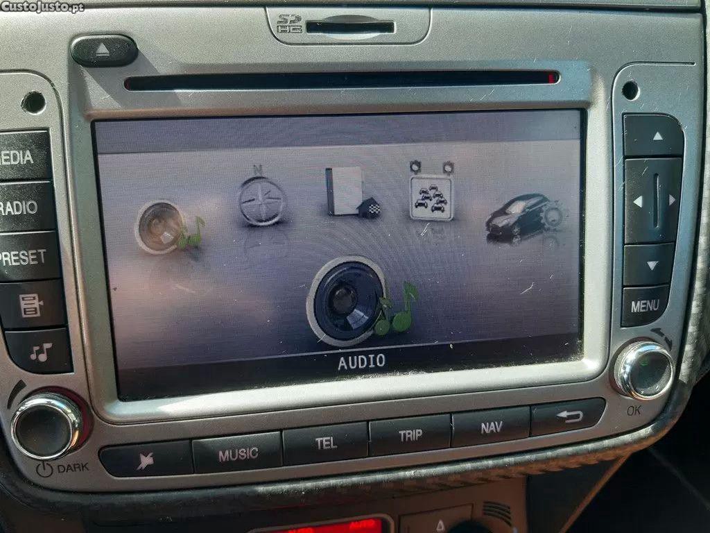 Alfa Romeo MiTo 1.3 jtd distinctive 5kq — fotografia 9