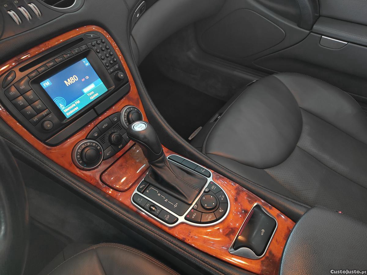 Mercedes-Benz SL 500 . — fotografia 4
