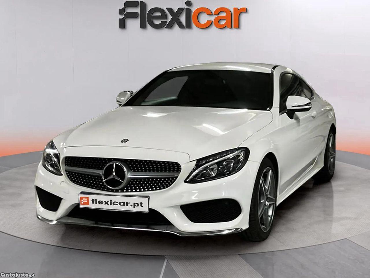 Mercedes-Benz C 220 d AMG Line - 16 foto 2