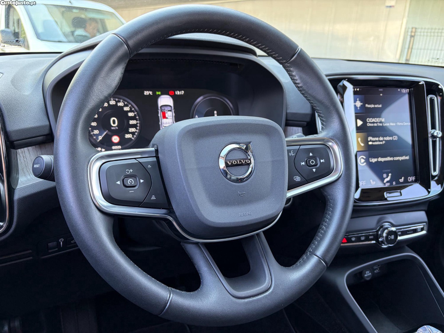 Volvo XC40 1.5 T5 PHEV INSCRIPTION EXPRESSION NACIONAL 1 ÚNICO DONO - 20 — photo 3