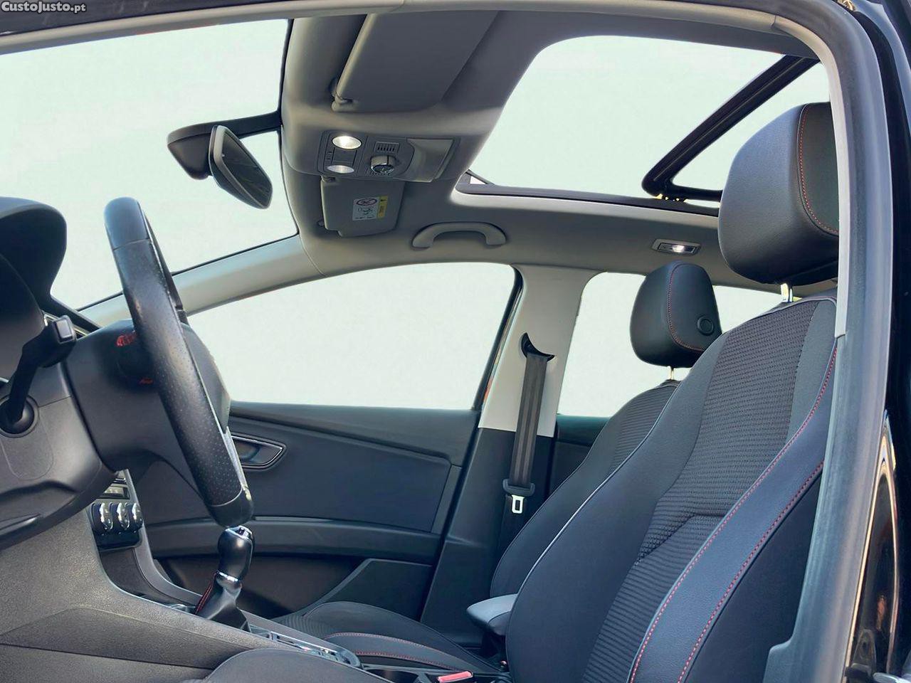 SEAT Leon ST 1.6 TDI FR S/S — fotografia 6