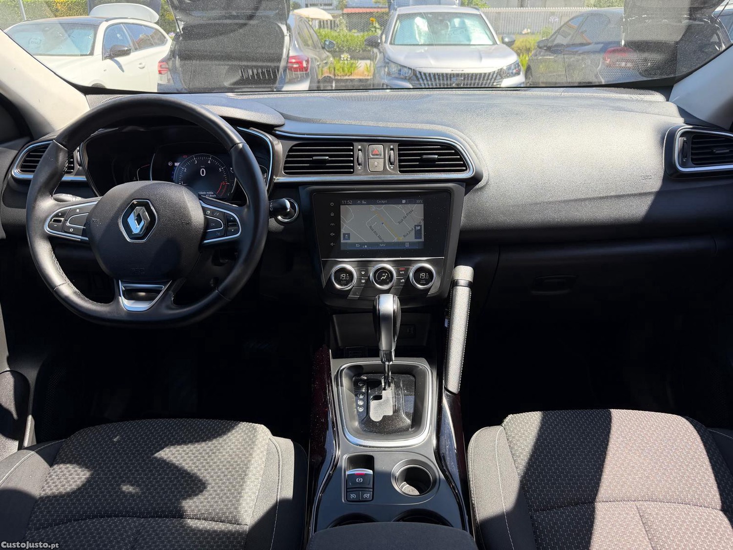 Renault Kadjar 1.3 TCe Intens EDC — fotografia 16