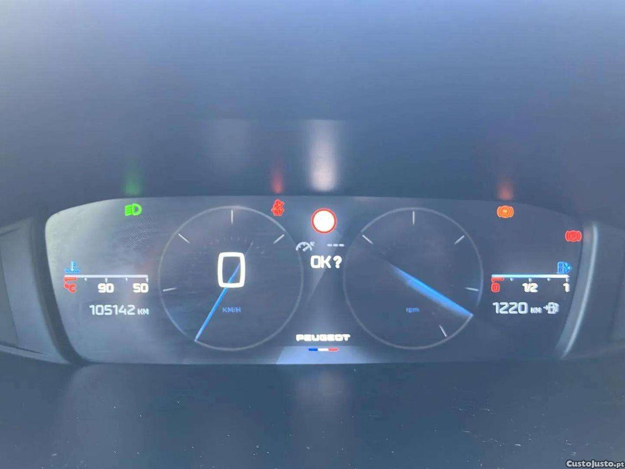Peugeot 308 1.5 BlueHDi Active Pack — fotografia 8