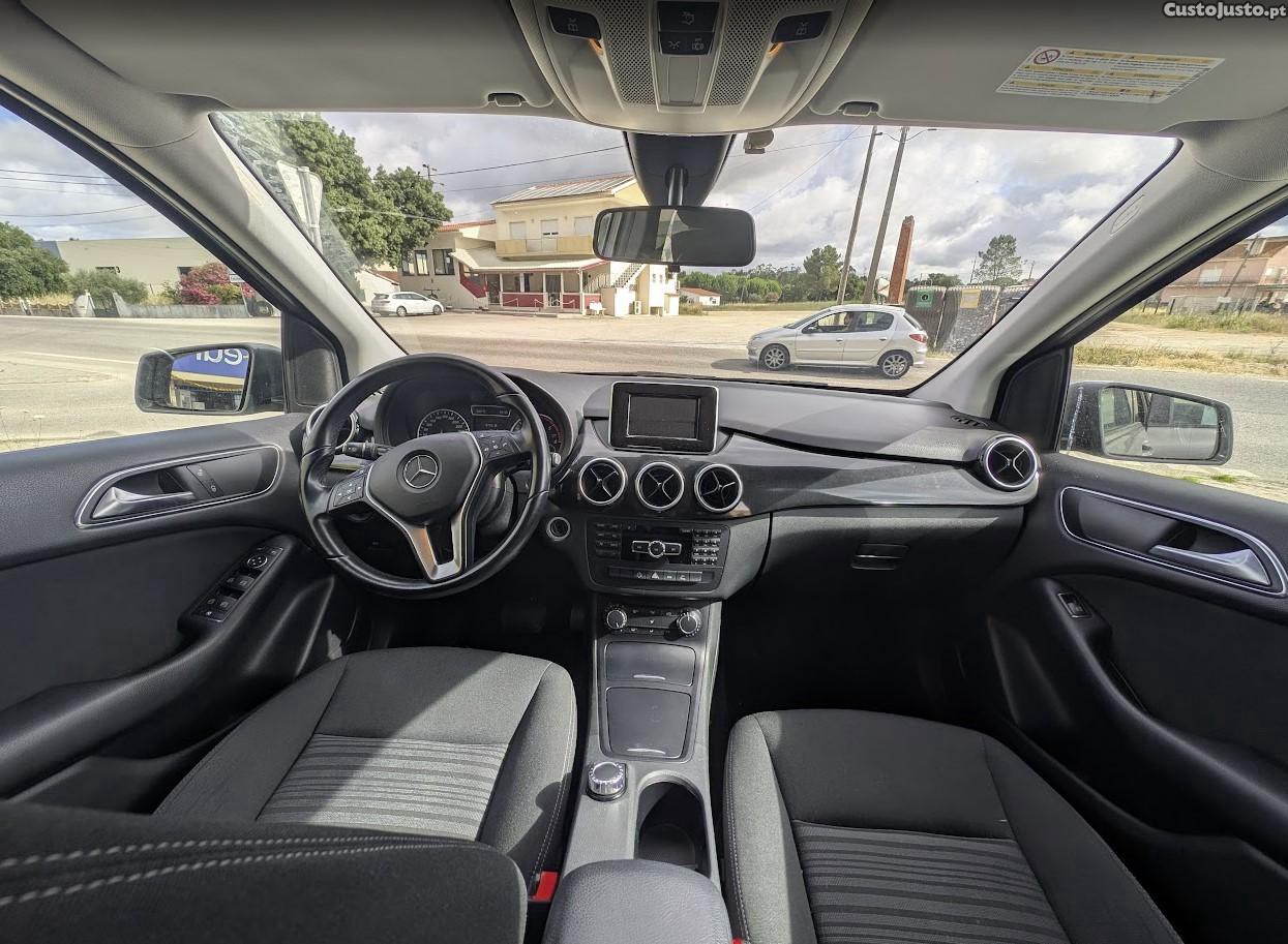 Mercedes-Benz B 200 200 Cdi — photo 3