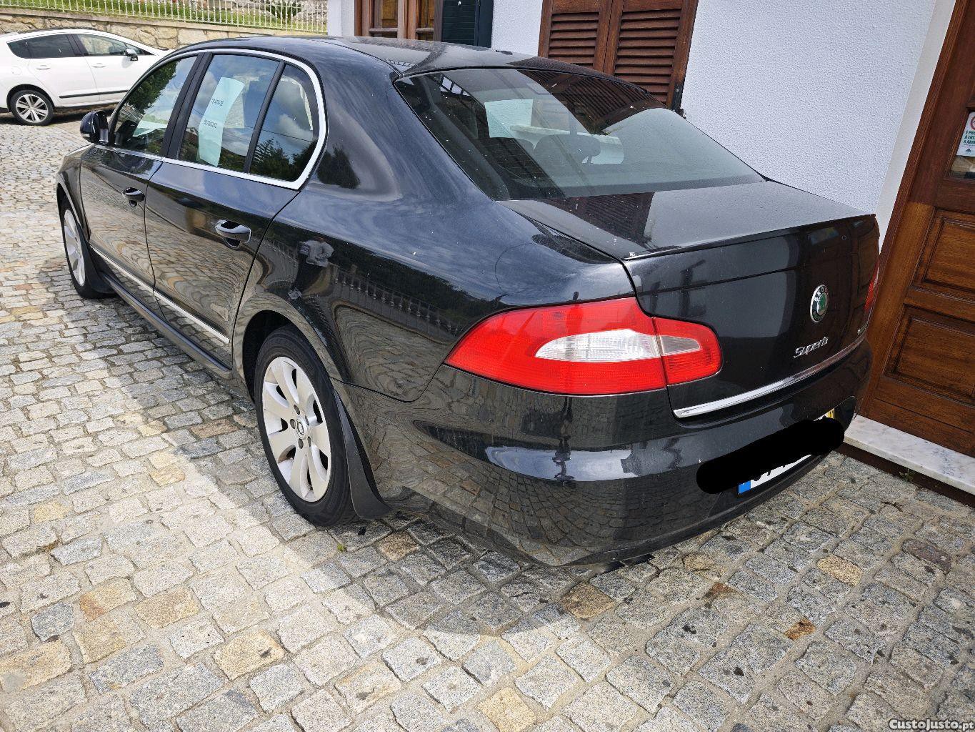 Skoda Superb 1.6 TDI — photo 2