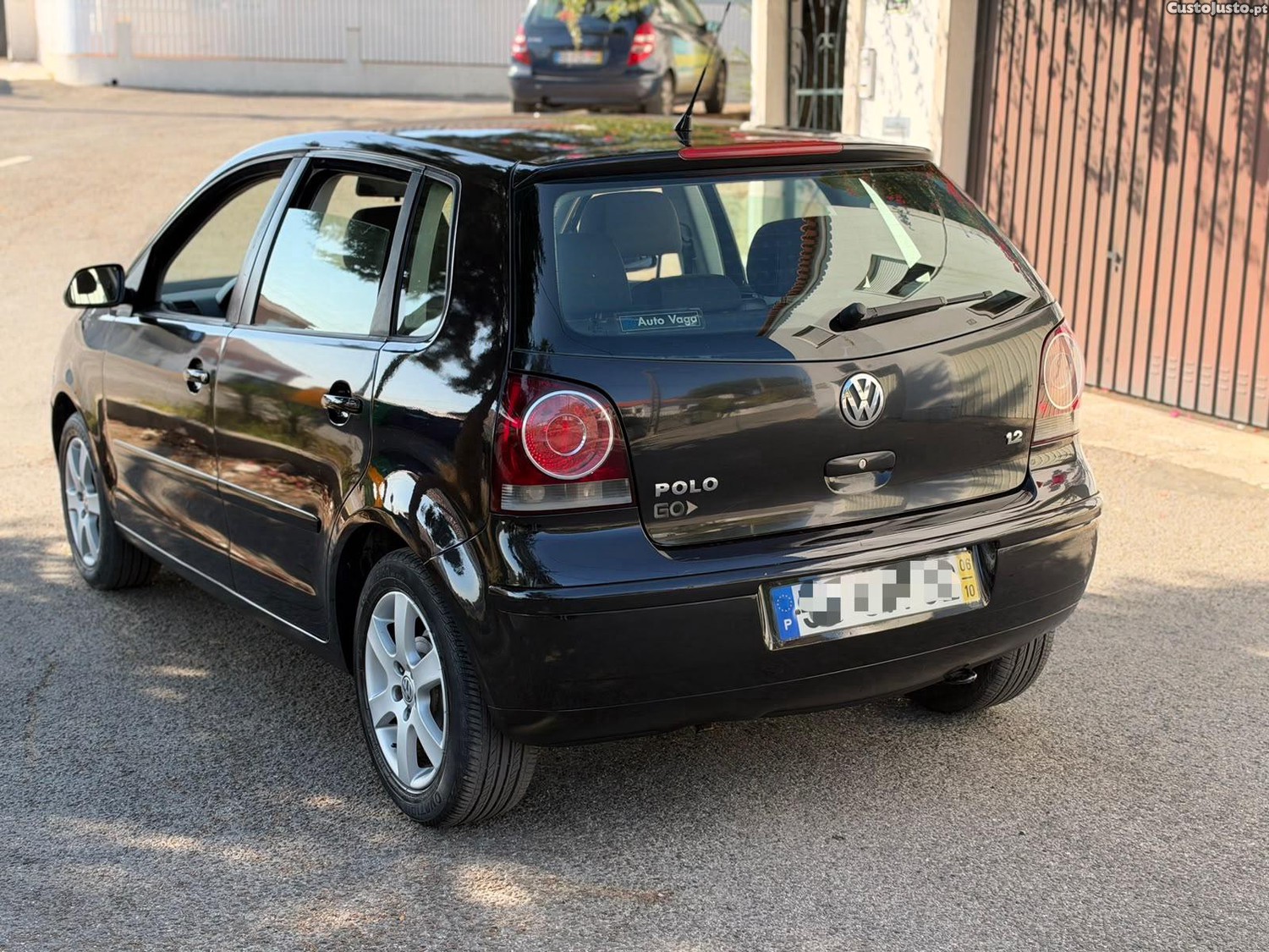 VW Polo 1.2 Gasolina - Estimado - 06 — photo 3