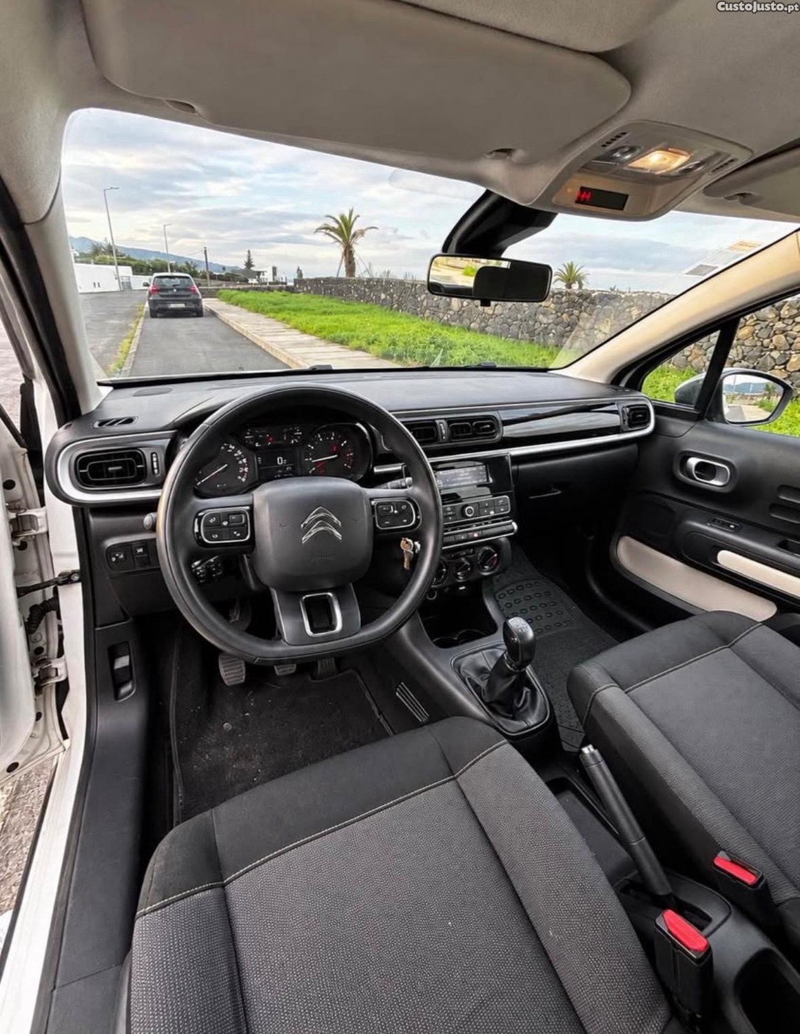 Citroën C3 Feel - 18 — photo 4