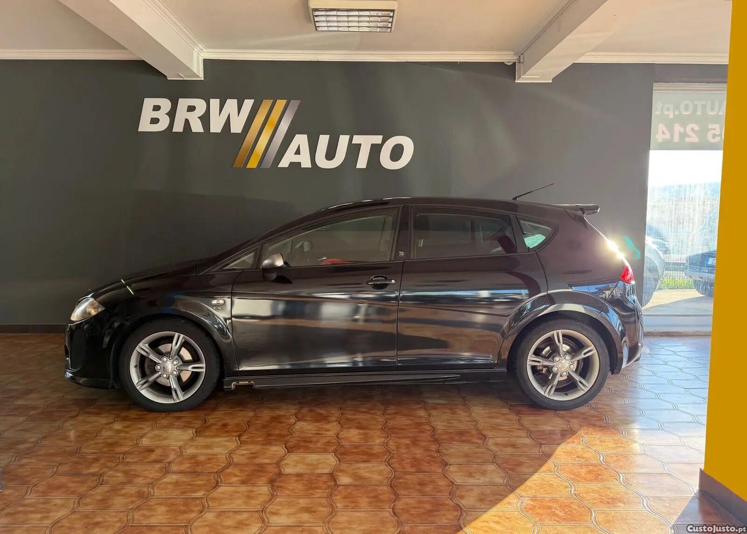 Seat Leon 1.4 TSi Linea R - 09 — photo 2